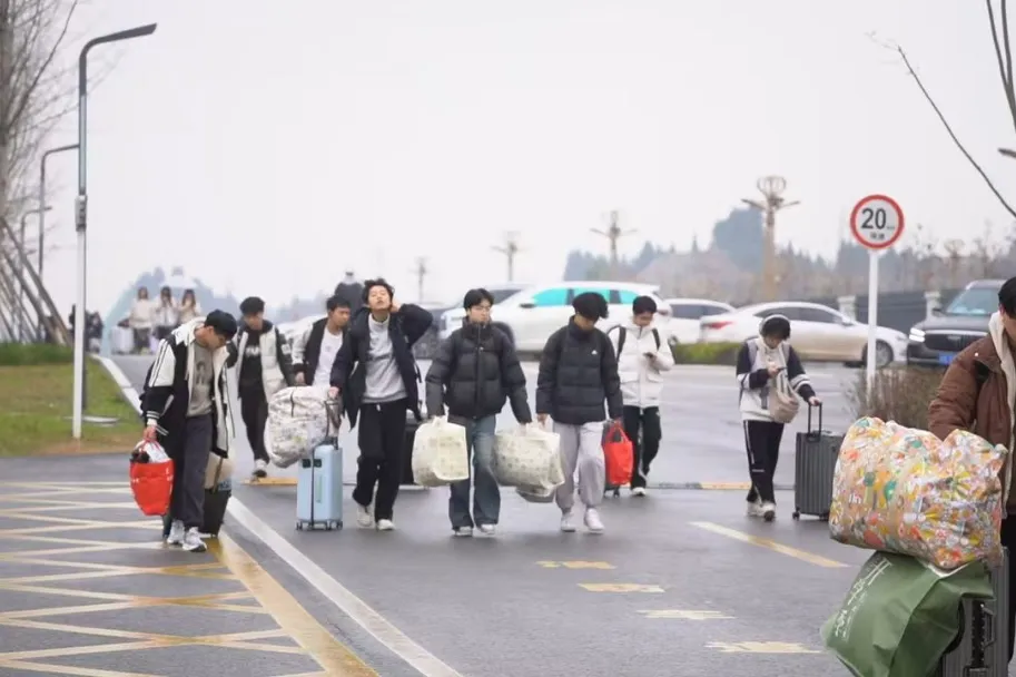 筑牢安全防线，畅想寒假时光——寒假安全指南