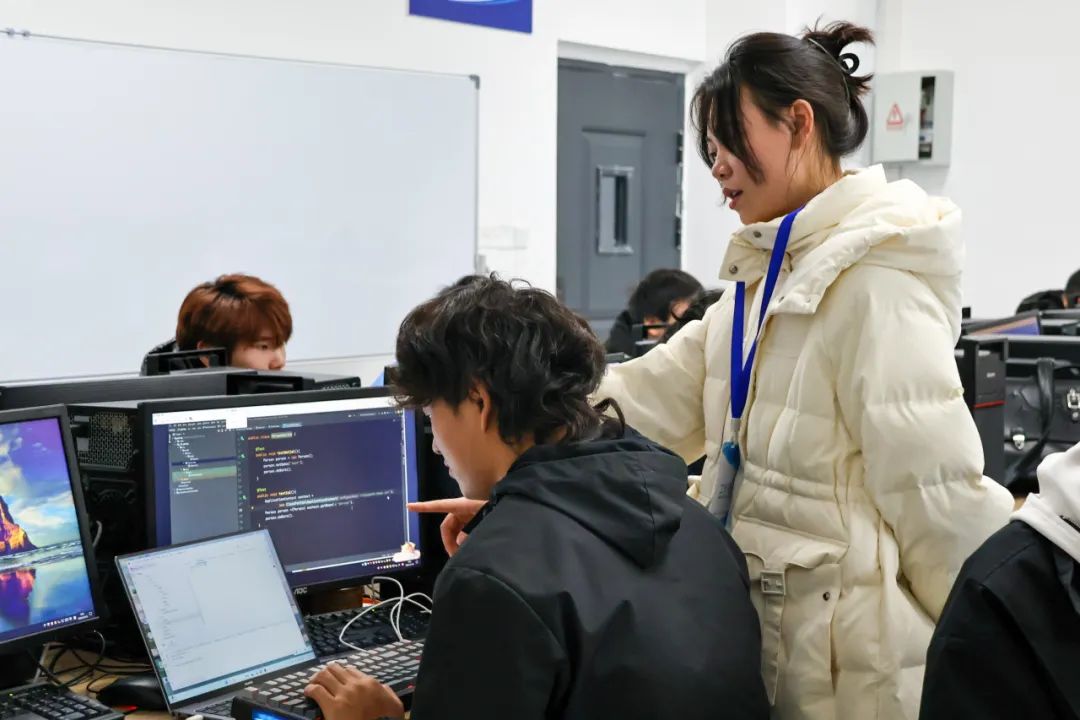 王牌专业丨代码赋能，技术领航——软件技术专业介绍