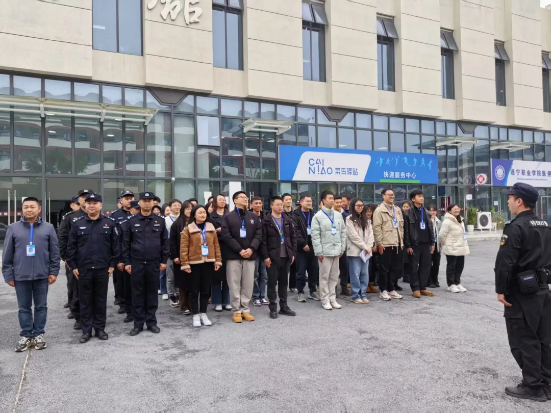 警校联动筑牢平安防线丨遂宁职业学院开展清明假前校园安全大检查