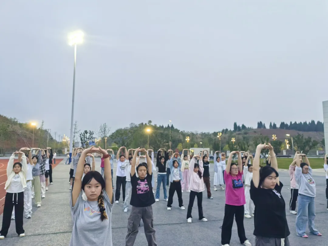 遂宁职业学院第二届学生暨教工运动会筹备进行时