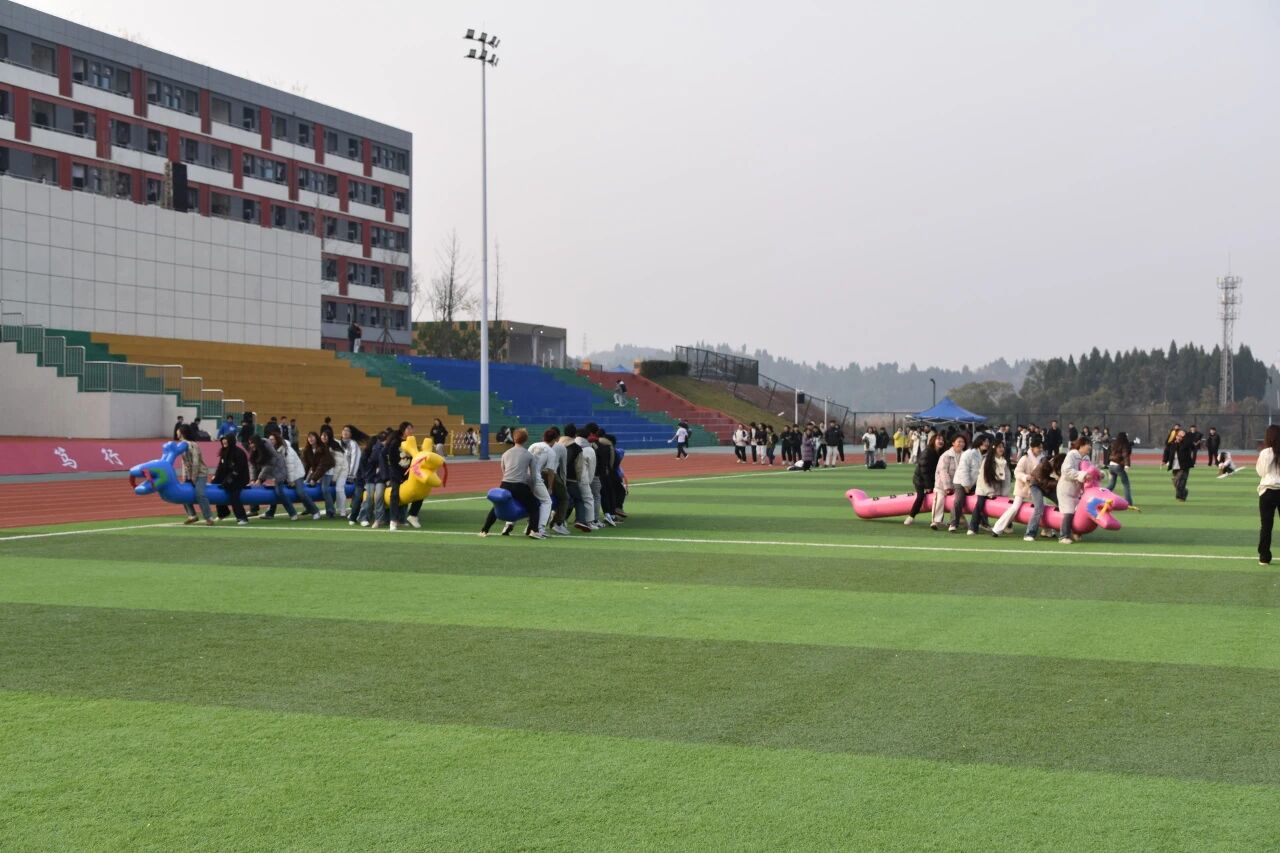 微信图片_2025-12-18_132351_976.jpg